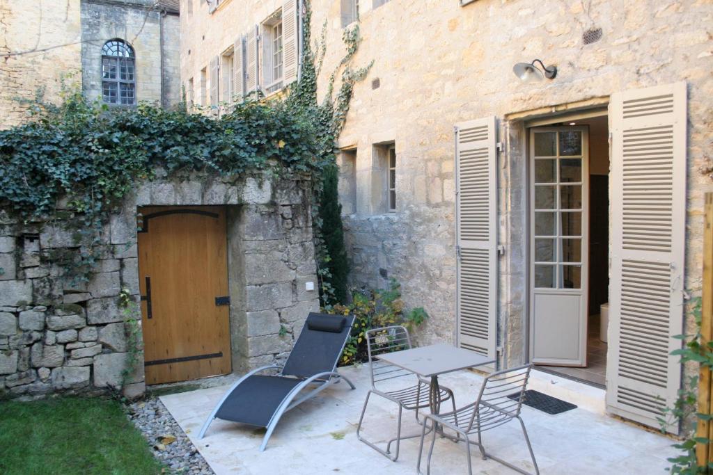 Le Porche De Sarlat Aparthotel Kamer foto